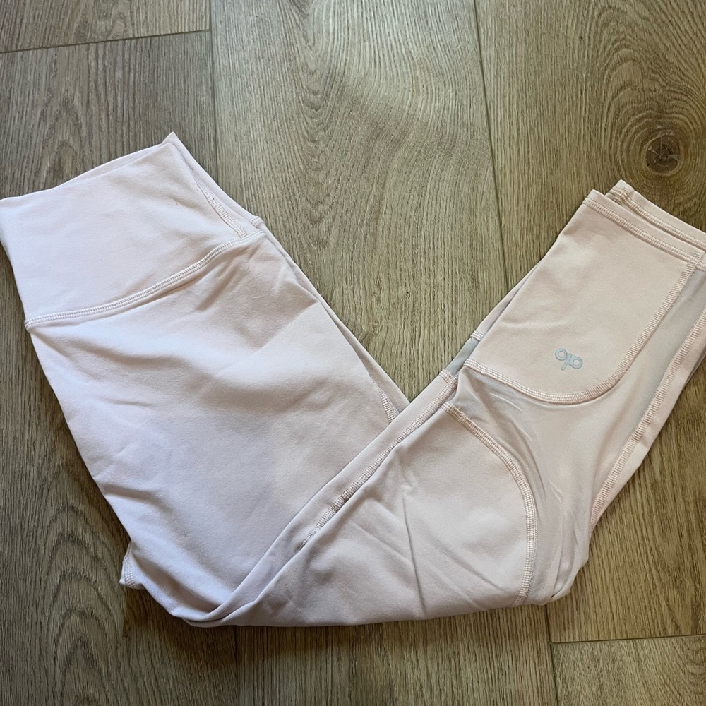 ALO 💗 pink + mesh leggings